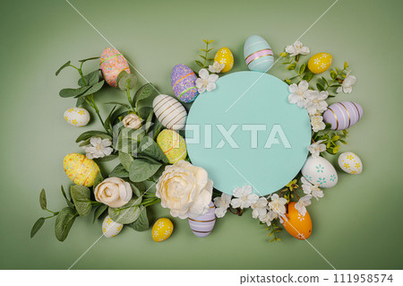 Happy Easter composition 111958574