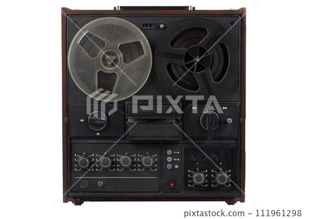 vintage reel to reel tape recorder 111961298