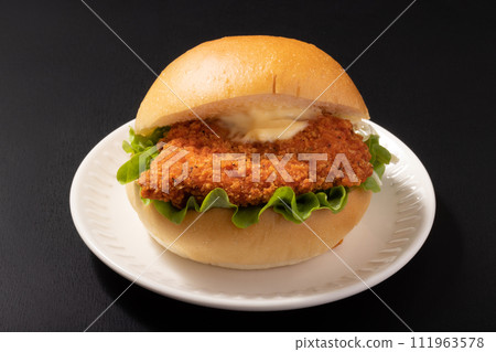 辣雞肉漢堡 辣雞肉漢堡 111963578