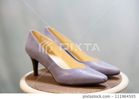 light blue pumps 111964505
