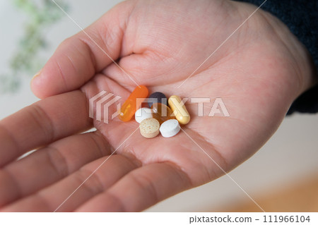 手用補品 111966104