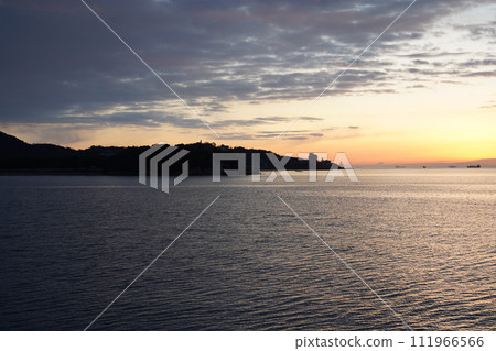 Morning view around sunrise, Ako City, Hyogo Prefecture Morning view around sunrise, Ako City, Hyogo Prefecture 111966566