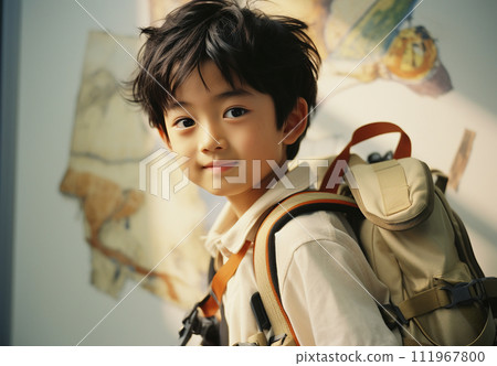 有冒險的亞裔男孩 111967800