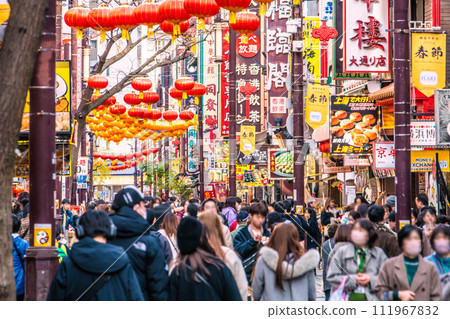 Japan's Yokohama cityscape January/Replaced by JN.1...A bustling Chinatown. No need for ma...Travel is back = January 19th Japan's Yokohama cityscape January/Replaced by JN.1...A bustling Chinatown. No need for ma...Travel is back = January 19th 111967832