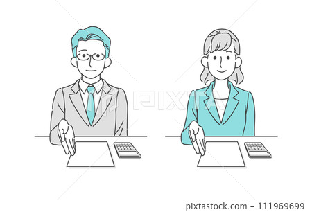 商人提出文件/估計-一組男性和女性 商人提出文件/估計-一組男性和女性 111969699