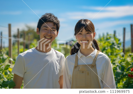 在該領域工作的男性和女性 111969975