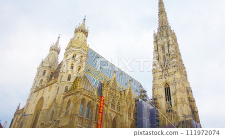 Stephen's Cathedral with its beautiful mosaic roof 111972074