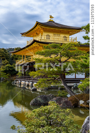 Kinkakuji temple Golden Pavillion, Zen Buddhist temple in Kyoto, Japan, UNESCO site Kinkakuji temple Golden Pavillion, Zen Buddhist temple in Kyoto, Japan, UNESCO site 111975593