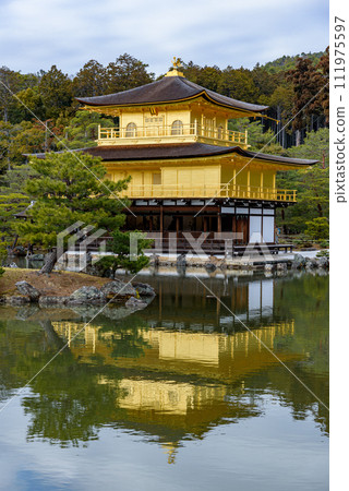 Kinkakuji temple Golden Pavillion, Zen Buddhist temple in Kyoto, Japan, UNESCO site 111975597