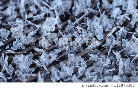 雪花 111976396