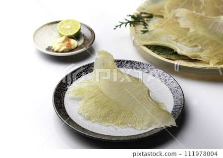 Delicacy Stingray fin (white background) Delicacy Stingray fin (white background) 111978004