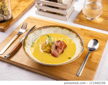 Modern style potato soup 111980199