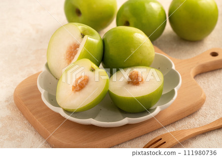 jujube candied jujube jujube fresh Indian jujube milk jujube ナツメ インドナツメ 111980736