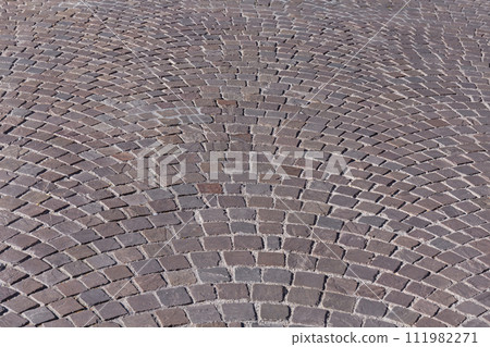 patterned paving tiles 111982271