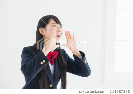 穿制服的高中女生 穿制服的高中女生 111987808
