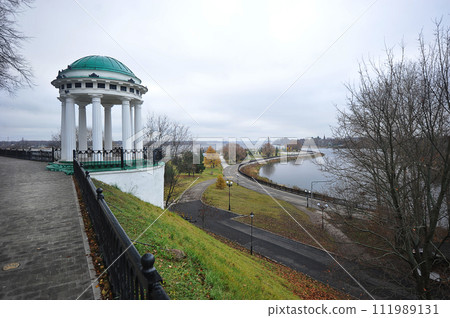 rotunda on the embankment in Yaroslavl 111989131