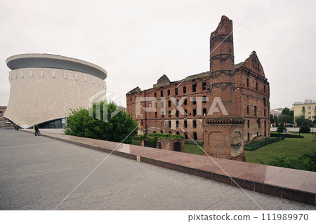 destroyed Gerhardt mill and the monument "Children's dance" Fountain in Volgograd destroyed Gerhardt mill and the monument "Children's dance" Fountain in Volgograd 111989970
