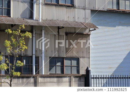 工廠外景（波紋板岩外牆） 111992825