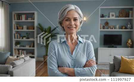 Elegance at Home: Confident Silver-Haired Woman in Chic Interior 111997927