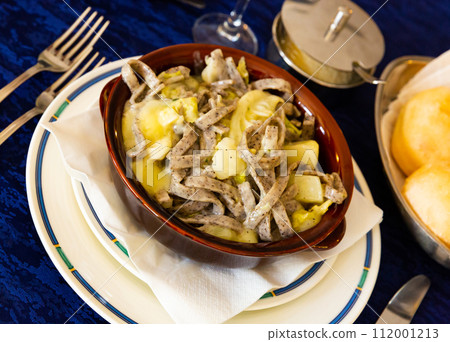 Valtellinese pizzoccheri 112001213