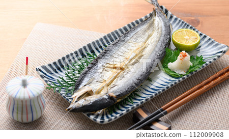 新鮮烤秋刀魚（隔夜乾燥） 112009908