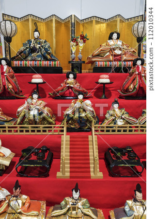 Hina Dolls Hina Dolls Showa Retro Peach Festival Hinamatsuri Red 112010344