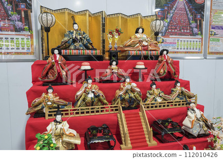 Hina Dolls Hina Dolls Showa Retro Peach Festival Hinamatsuri 紅色 Hina Dolls Hina Dolls Showa Retro Peach Festival Hinamatsuri 紅色 112010426