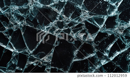 Cracked glass 112012959