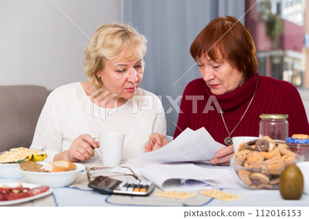 serious mature females with communal payments 112016153
