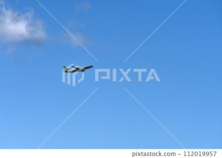 International plane taking off from Chubu Airport International plane taking off from Chubu Airport 112019957