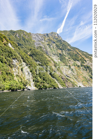 Milford Sound mountain landscape Milford Sound mountain landscape 112020029