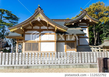 Kuninaka Shrine (Oojagu Shrine) in Kiyotaki Nakamachi, Shijonawate City, Osaka Prefecture, worship hall and main shrine 112022702