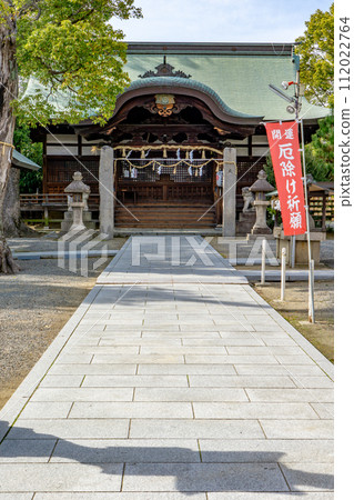大阪府守口市金田町的對馬部神社（平安分娩、育兒的守護神）參拜殿 112022764