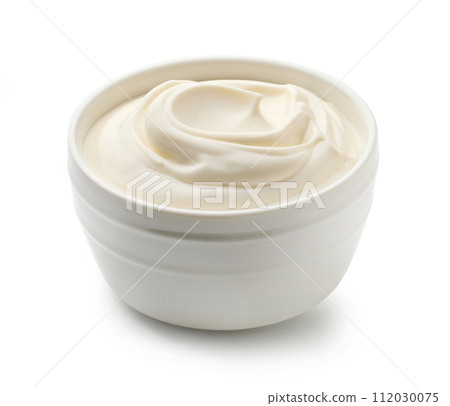 bowl of sour cream 112030075