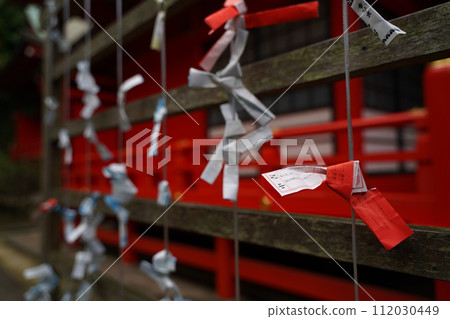 Visit a shrine in Enoshima, Kanagawa Prefecture, Japan 112030449