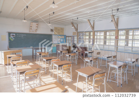 Ibaraki Former Kamioka Elementary School (Daigo Town) 112032739