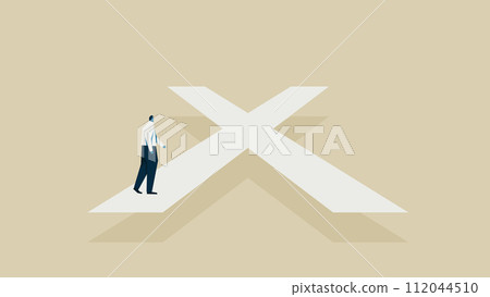 一個人在移動字母 X。 112044510