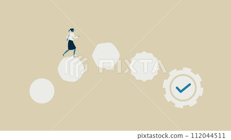 女人奔跑時不斷變換身形。圓圈發生變化，變成齒輪。 112044511