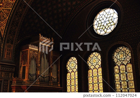 Spanish Synagogue in Prague 112047024