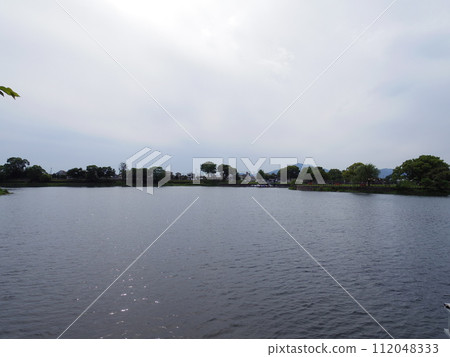 Lake Ezu (Kumamoto City, Kumamoto Prefecture) Lake Ezu (Kumamoto City, Kumamoto Prefecture) 112048333