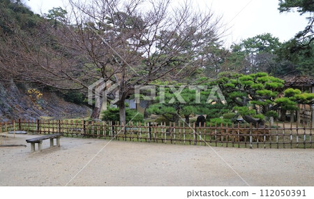 日本庭園：香川縣高松市栗林公園風景 112050391