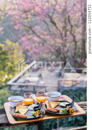 amrican breakfast serve with boiled rice,breakfast 112054751