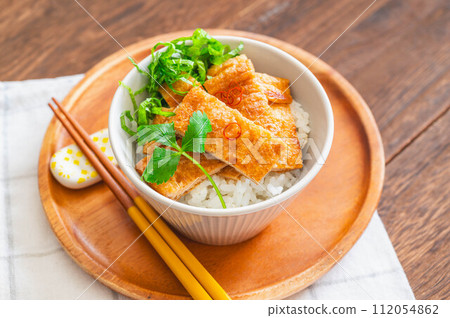 Fried juicy Shinada-don Fried juicy Shinada-don 112054862