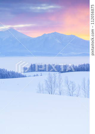 Senbo Pass covered in hoarfrost, Hokkaido Kamifurano sightseeing in winter 112056875