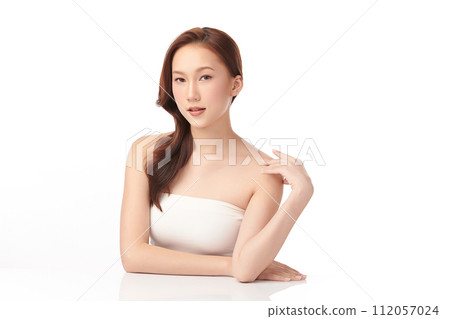 Beautiful young asian woman with clean fresh skin on white background, Face care, Facial treatment, Cosmetology, beauty and spa, Asian women portrait. 112057024