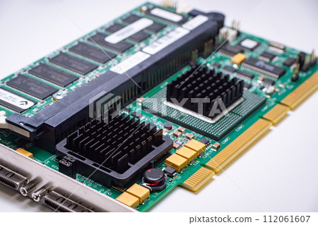 電腦基礎 112061607