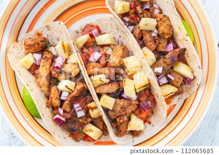 Tacos al pastor Tacos al pastor 112065685