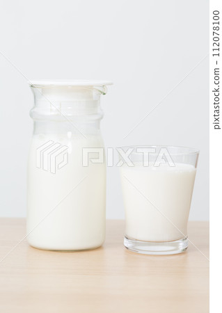 glass milk pot and glass of milk glass milk pot and glass of milk 112078100