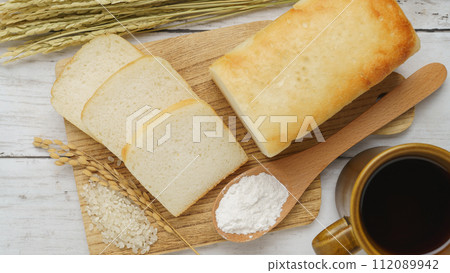 米粉麵包圖片 | 米粉麵包、米粉、白米、米穗 112089942