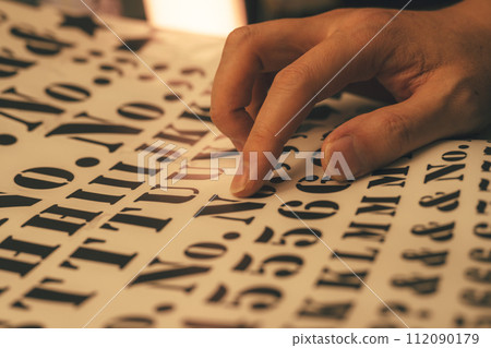 寫實形象照片 112090179